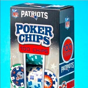 🎁🏈 2pc NFL New England Patriots Poker Chips & Dice Set